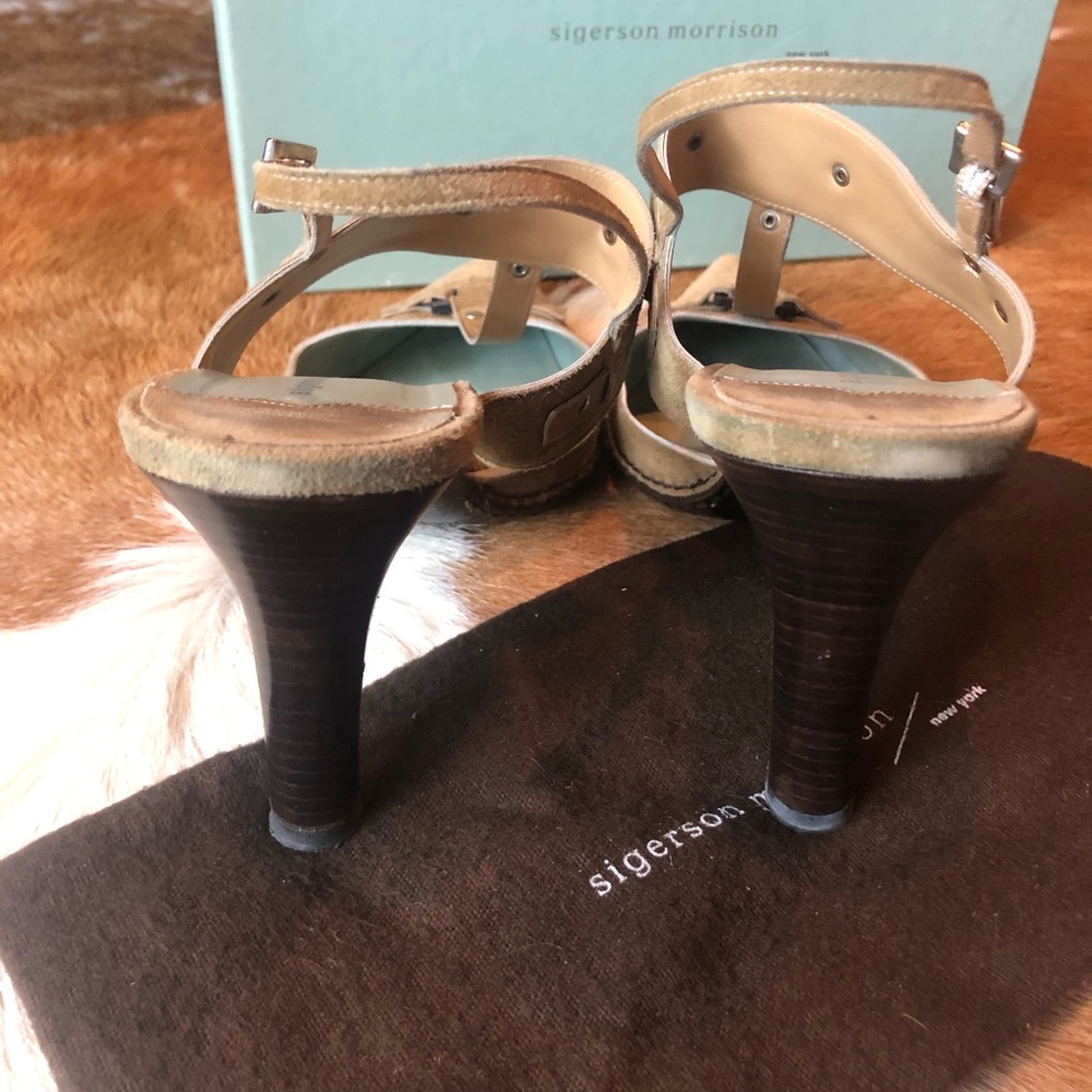 Sigerson Morrison T-Strap Heel - Picture 3 of 9